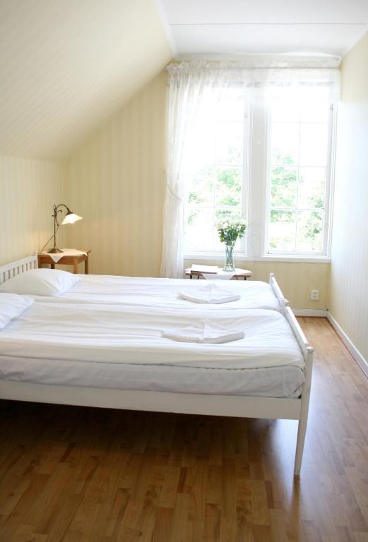 Haelleviks Havsbad Hotel Room photo